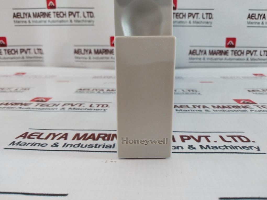 Honeywell 80363969-150 Analog Output 16 Module 51404092-400 Rev:G