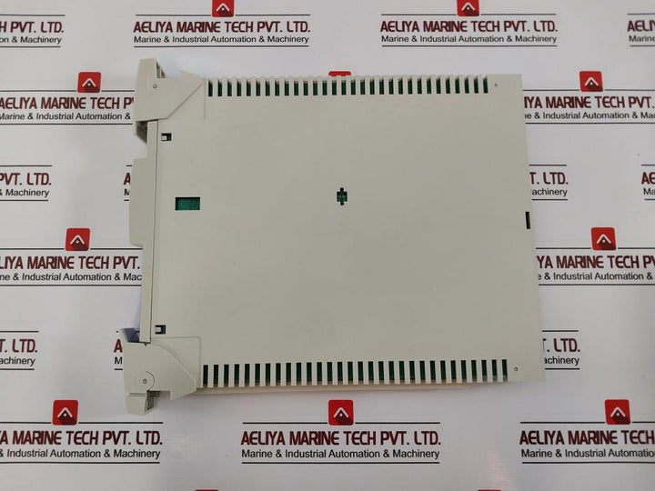 Honeywell 80363969-150 Analog Output Module En P2011021 , Br18W44Ac2875
