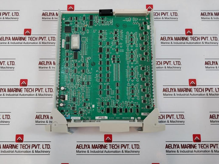 Honeywell 80363969-150 Analog Output Module En P2011021 , Br18W44Ac2875