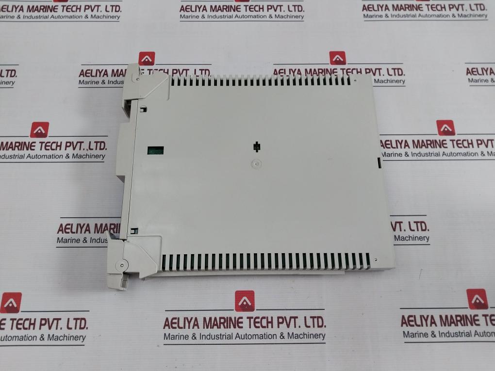 Honeywell 80363969-150 Analog Output Module Rev D1