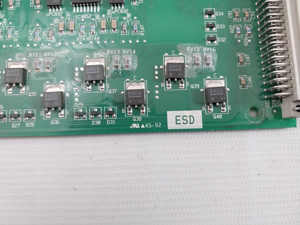 Honeywell 80363969-150 Analog Output Module Rev D 80364453-100