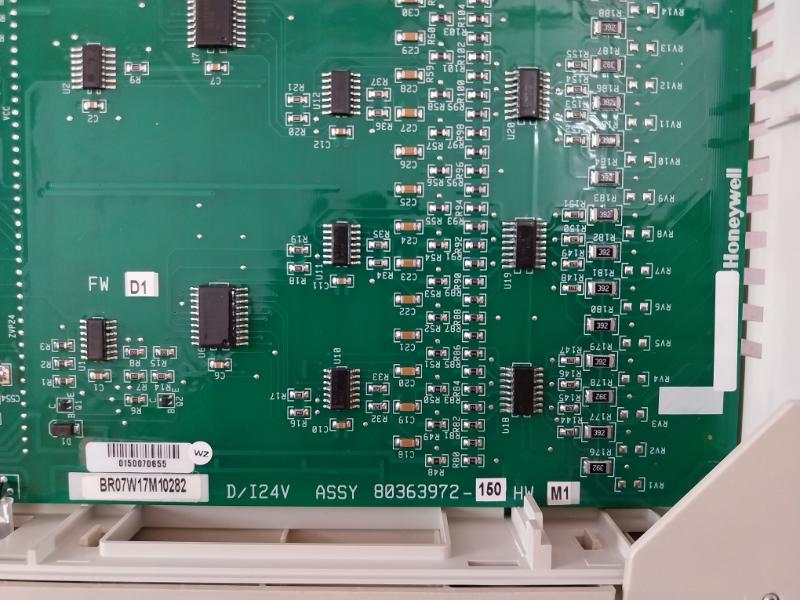 Honeywell 80363972-150 Digital Input Module 24 Vdc Rev D1 51404092-400