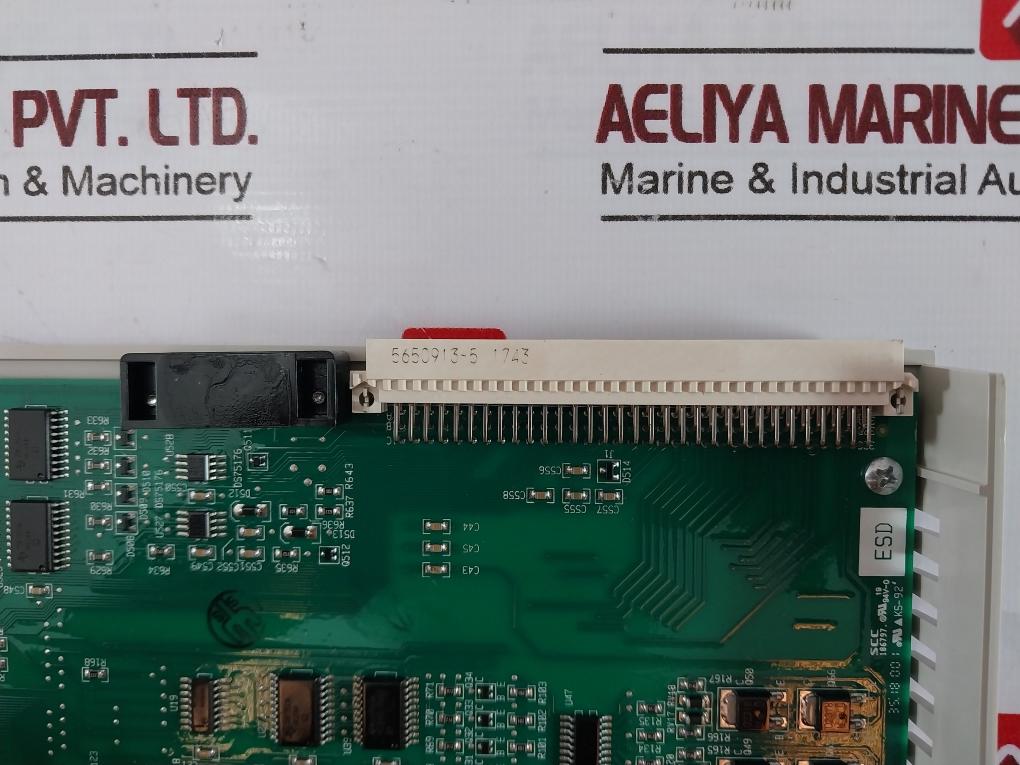 Honeywell 80363975-150 Digital Output Board Module D/O32 Br18W48Aa4267