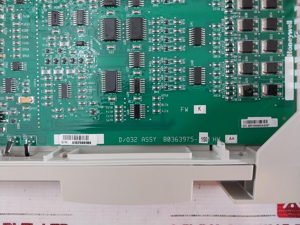 Honeywell 80363975-150 Digital Output Board Module D/O32 Br18W48Aa4267