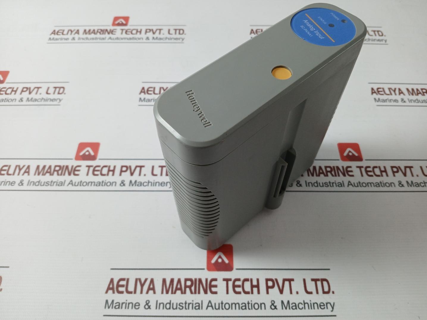 Honeywell 8C-paina1 Analog Input Module 51454470-175 Series 8, 105Ma At 24 Vdc