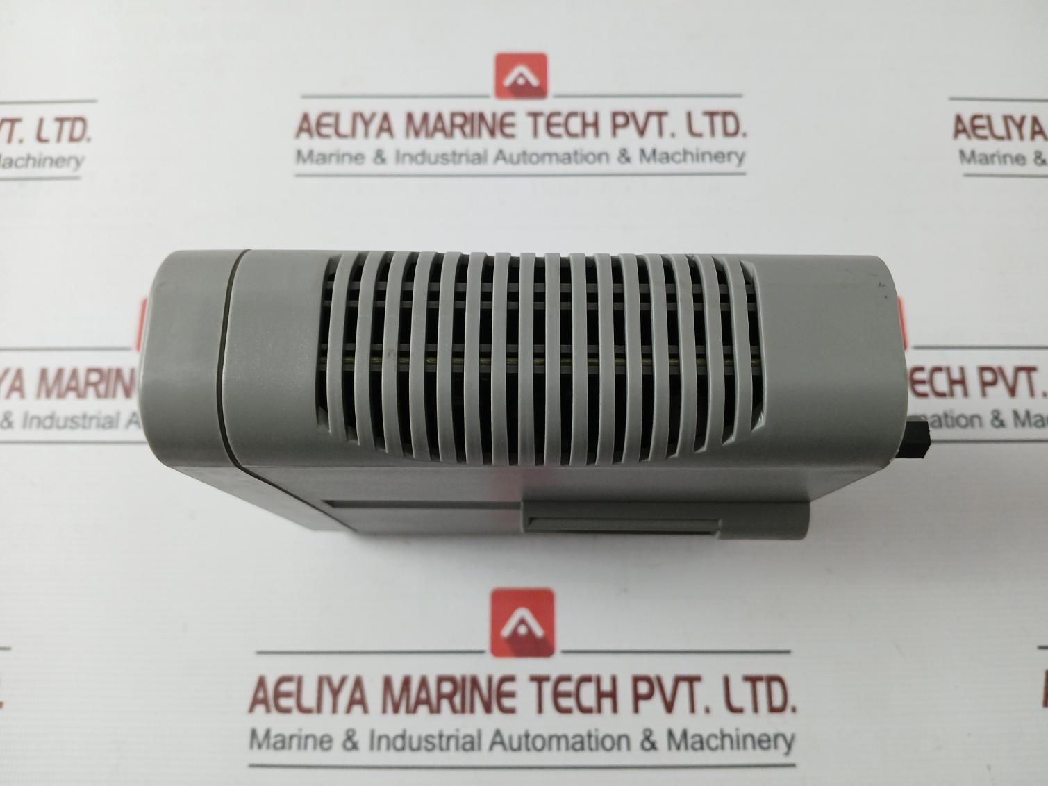 Honeywell 8C-paina1 Analog Input Module 51454470-175 Series 8, 105Ma At 24 Vdc