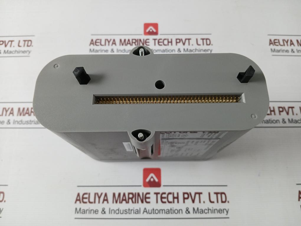 Honeywell 8C-pcnt02 C300 Controller Module 320 Ma 24 Vdc