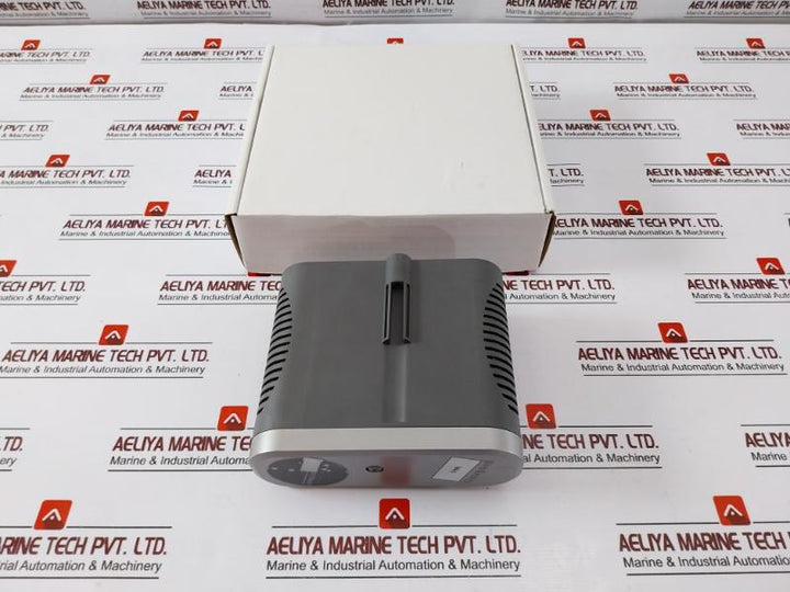 Honeywell 8C-pcnt01 C300 Controller Module Series 8 51454363-175