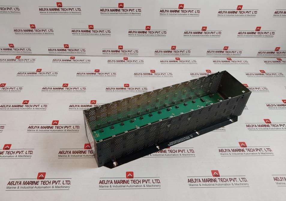 Honeywell 900R12-0101 12 I/O Slot Rack/Module Controller 5Vdc/6A & 24Vdc/2A