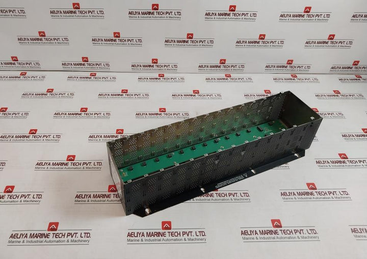 Honeywell 900R12-0101 12 I/O Slot Rack/Module Controller 5Vdc/6A & 24Vdc/2A