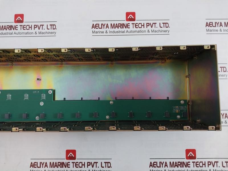 Honeywell 900R12-0101 12 Slot I/O Rack Controller Module 5Vdc/6A And 24Vdc/2A