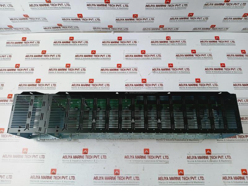 Honeywell 900R12R-0200 ControlEdge 900 12 Slot I/O Rack Module 8285-3FE REV. B