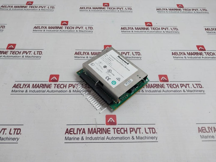 Honeywell 900U01-0100 Universal Input/Output Module 380 Ma Max 5Vdc