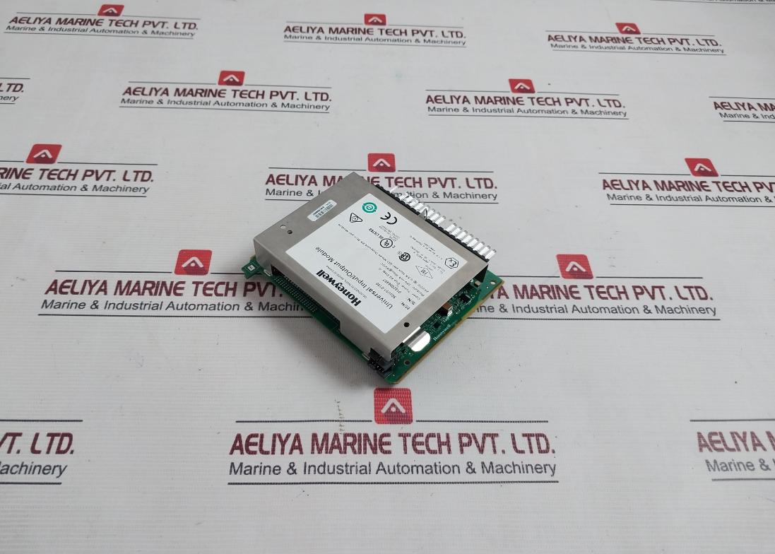 Honeywell 900U01-0100 Universal Input/Output Module 380 Ma Max 5Vdc
