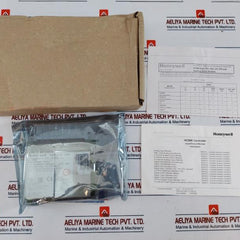 Honeywell 900B08-0202 Controledge 900 Platform 8-channel Analog Output Module