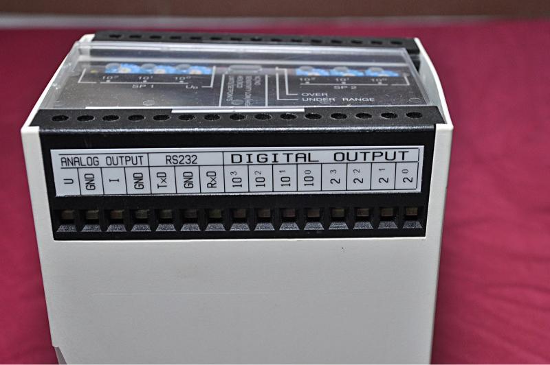 Honeywell 942-m0A-2D-1G1-130E Ultrasonic Proximity Sensor Control Module 24 Vdc