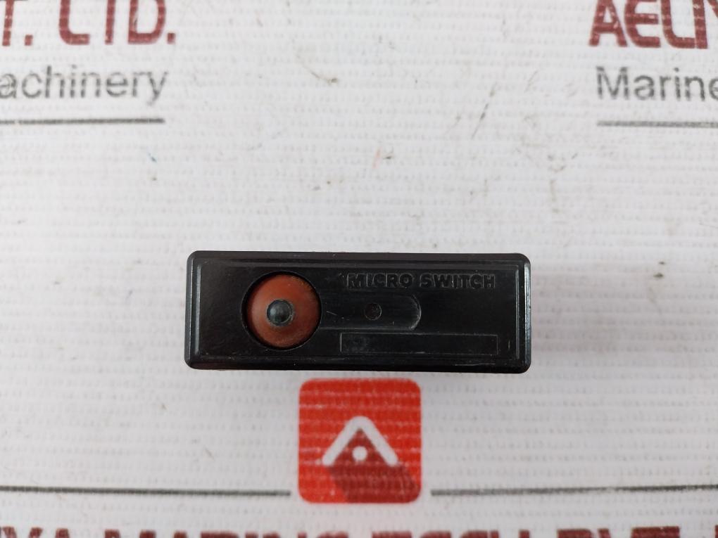 Honeywell Bz-2R5551-a2 Snap Action Micro Switch L96 15A 125, 250 Or 480Vac