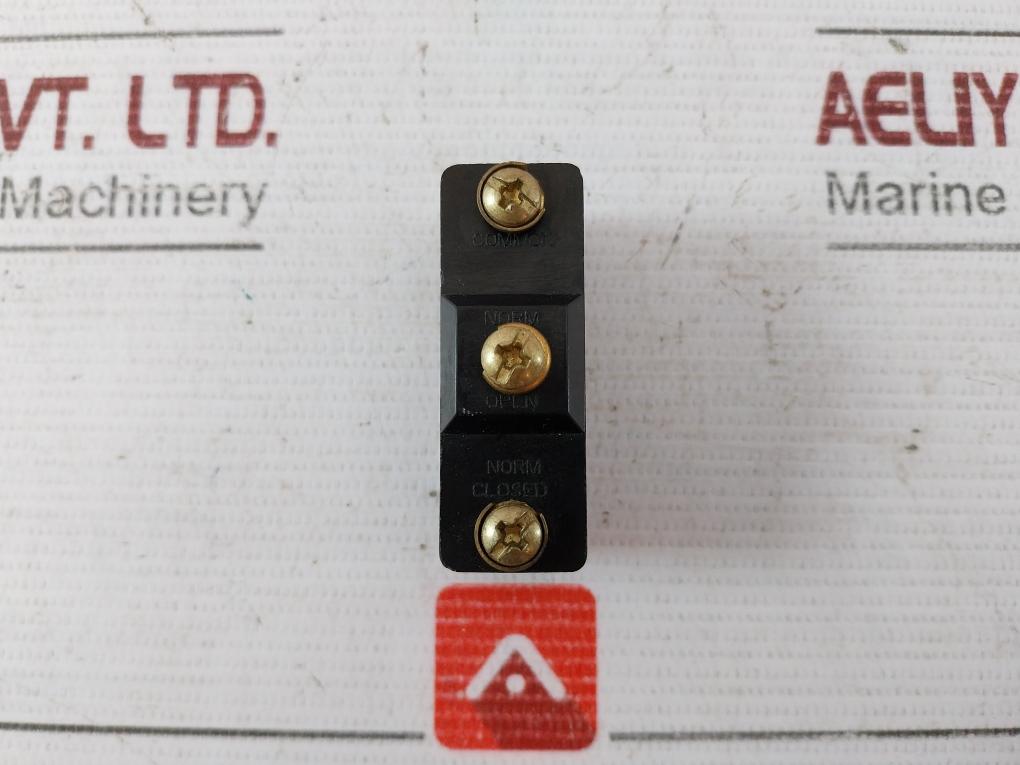 Honeywell Bz-2R5551-a2 Snap Action Micro Switch L96 15A 125, 250 Or 480Vac