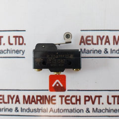 Honeywell Bz-2Rw822102-a2 Basic Snap Action Switch 1724