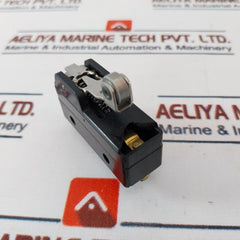 Honeywell Bz-2Rw822102-a2 Basic Snap Action Switch 1724