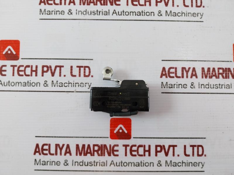 Honeywell Bz2Rw822 Roller Lever Micro Limit Switch 1/2A 125Vdc 1/4A 250Vdc
