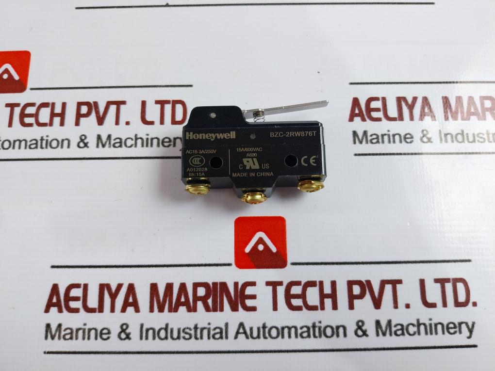 Honeywell Bzc-2Rw876T Micro Limit Switch Ac15 3A/250V 15A/600Vac A600 A012025