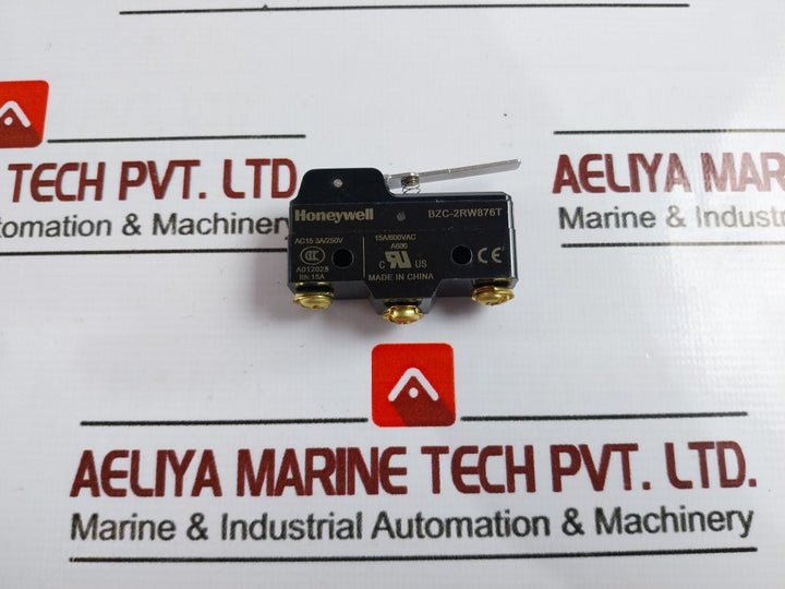 Honeywell Bzc-2Rw876T Micro Limit Switch Ac15 3A/250V 15A/600Vac A600 A012025