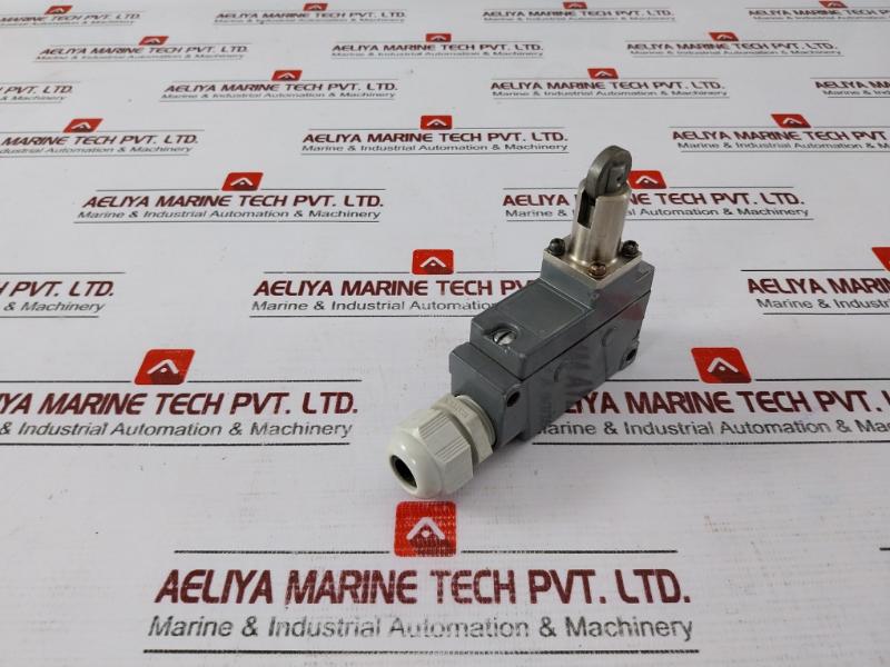 Honeywell Bze7-2rqn8-c Limit Switch Iec 947-5-1, En60947-5-1