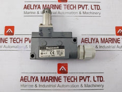 Honeywell Bze7-2Rqn8-c Limit Switch Iec 947-5-1, En60947-5-1