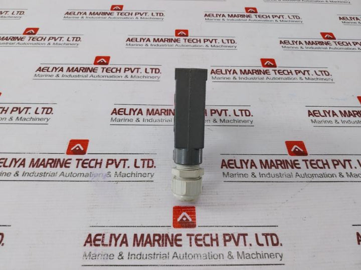 Honeywell Bze7-2Rqn8-c Limit Switch Iec 947-5-1, En60947-5-1