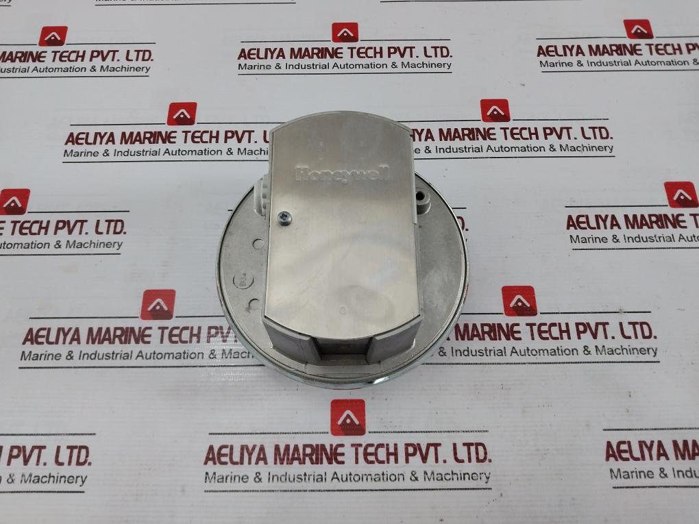 Honeywell C6045D1043 Gas/ Air Pressure Switch 220/240Vac 8 714724 004337