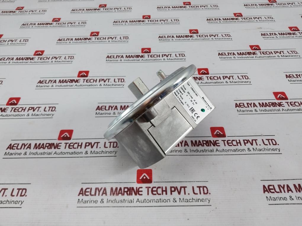 Honeywell C6045D1043 Gas/ Air Pressure Switch 220/240Vac 8 714724 004337