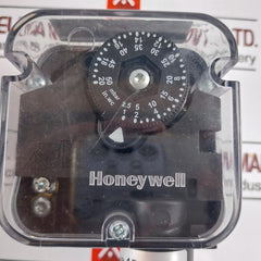 Honeywell C6097A3053 Gas Pressure Switch 240Vac 1/4" Npt
