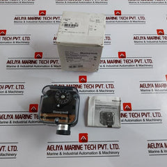 Honeywell C6097A3053 Gas Pressure Switch 240Vac 1/4" Npt