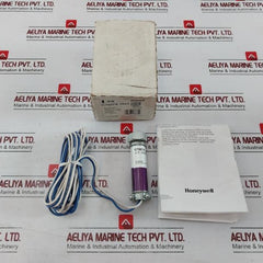 Honeywell C7027A 1023 Ultraviolet Flame Detector Rev A 50052243-002 8 Ft Lead