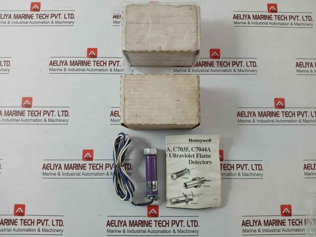 Honeywell C7027A1056 2