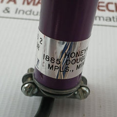C7027A1056 2 Ultraviolet Flame Detector 1.5-meter Honeywell