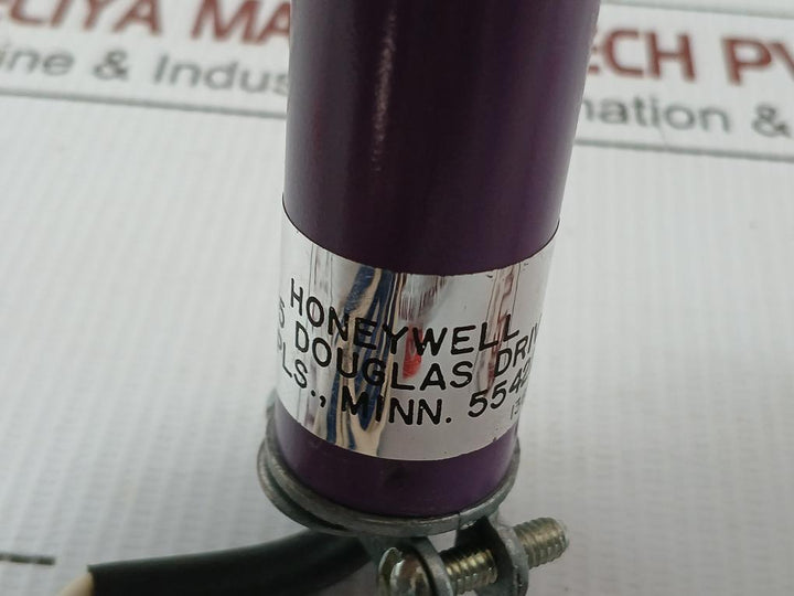 Honeywell C7027A1056 2