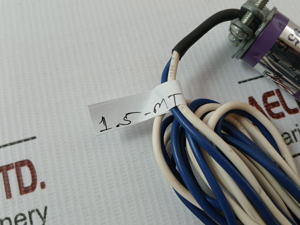 C7027A1056 2 Ultraviolet Flame Detector 1.5-meter Honeywell