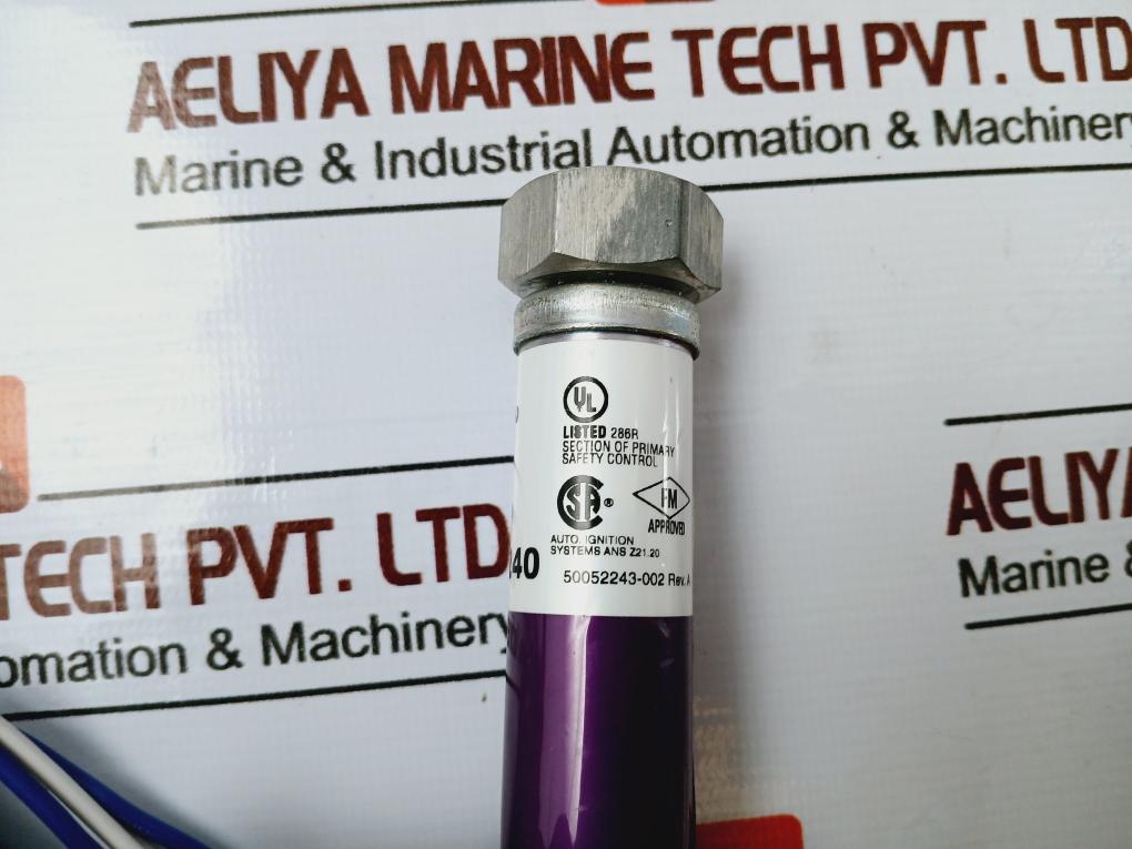 Honeywell C7027a 1023 Flame Detector U.v. Sensor 50052243-002