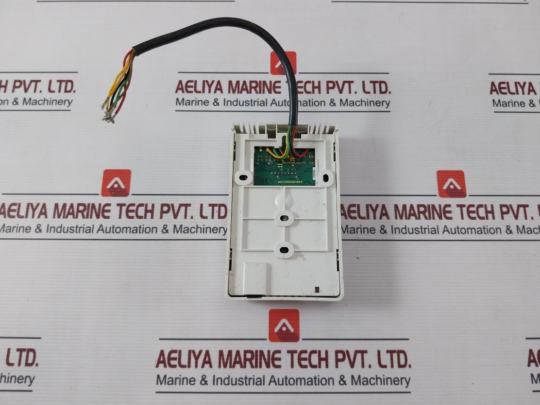 Honeywell C7232A1008 Co2 Sensor /Controller With Display &; Relay 0–2000 Ppm&nbsp;