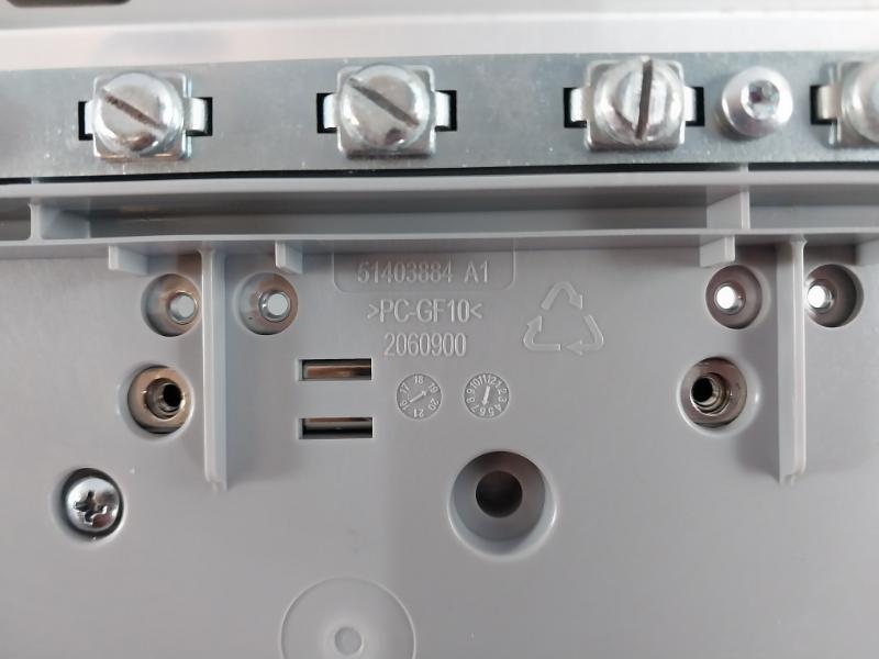 Honeywell Cc-mcar01 Module Base 51403892-100 51403884 A1