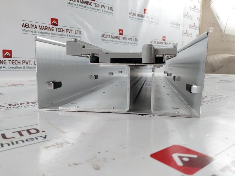 Honeywell Cc-mcar01 Module Base 51403892-100 51403884 A1