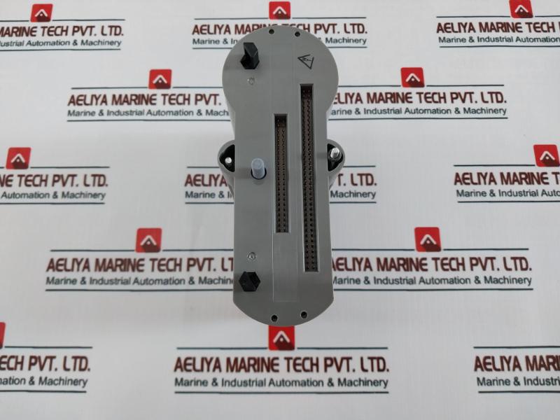 Honeywell CC-PAIL51 Low-level Analog Input Module 51454487-175