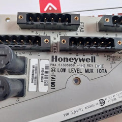 Honeywell Cc-paim01 Low Level Analog (Temperature) Input Module 51305959-175 Rev:B1