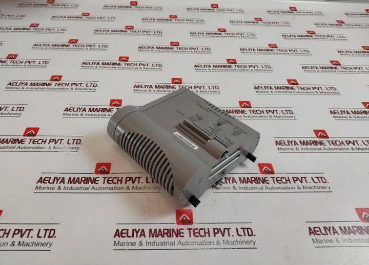Honeywell Cc-paix02 Hart Analog Input Module 51405038-475 (High-level, G3) 24 Vdc