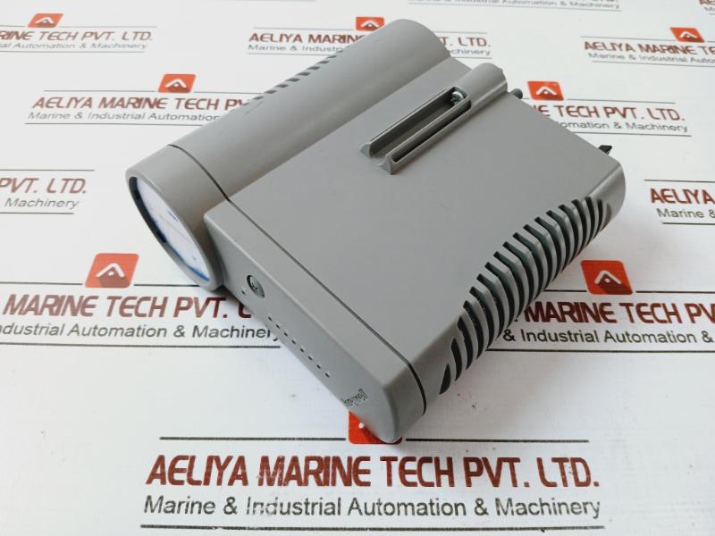 Honeywell Cc-pcf901 8 Port+ 1 Uplink, G3 Fieldbus Interface Module 24Vdc 195 Ma