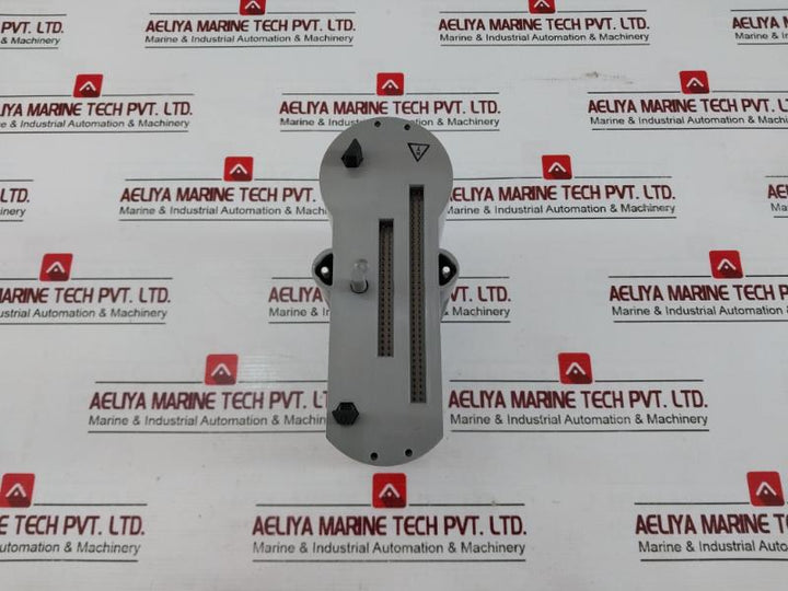 Honeywell Cc-pdob01 Digital Output 24V Module 51405043-175 80Ma 24Vdc
