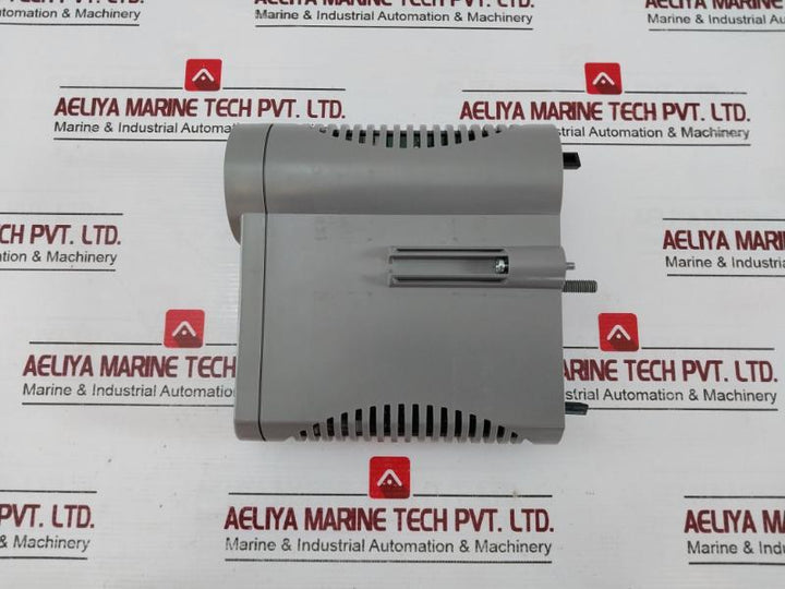 Honeywell Cc-pdob01 Digital Output 24V Module 51405043-175 80Ma 24Vdc