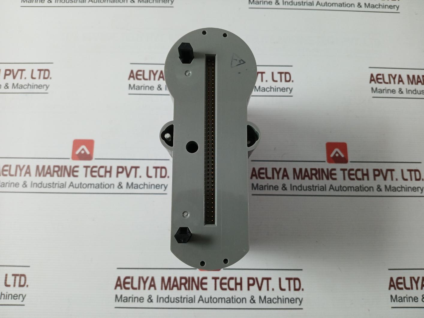 Honeywell Cc-pfb401 Fieldbus Interface Module 51405044-175 210Ma 24 Vdc, 60 C